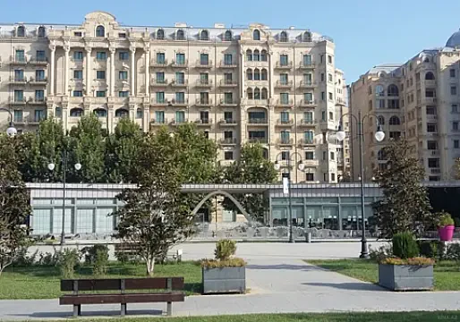 Satılır 4 otaqlı mənzil 230 m² — Bakı, Sahil qəs. 4 otaq 230.00 m²