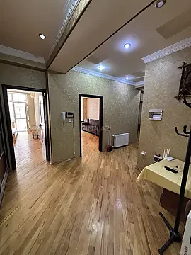 Kirayə verilir 3 otaqlı mənzil 90 m² — Bakı, Nərimanov 3 otaq 90.00 m²