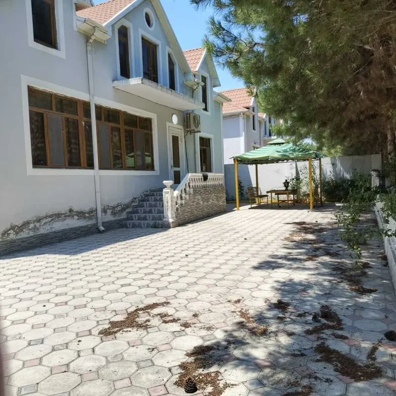 Kirayə verilir 3 otaqlı həyət evi 130 m²
