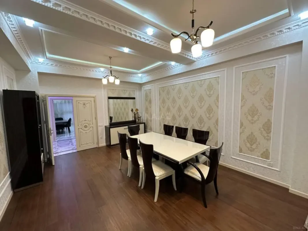 Kirayə verilir 2 otaqlı mənzil 100 m²