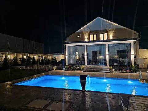 Satılır 8 otaqlı həyət evi 340 m² — Bakı, Şüvəlan 8 otaq 340.00 m²