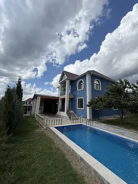 Kirayə verilir 4 otaqlı həyət evi 300 m² — İsmayıllı 4 otaq 300.00 m²