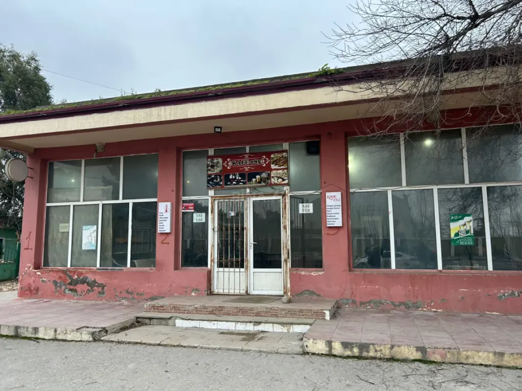 Satılır obyekt 100 m²