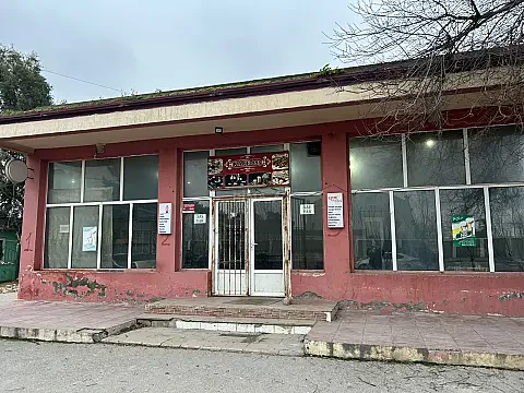 Satılır obyekt 100 m² — Bakı 100.00 m²