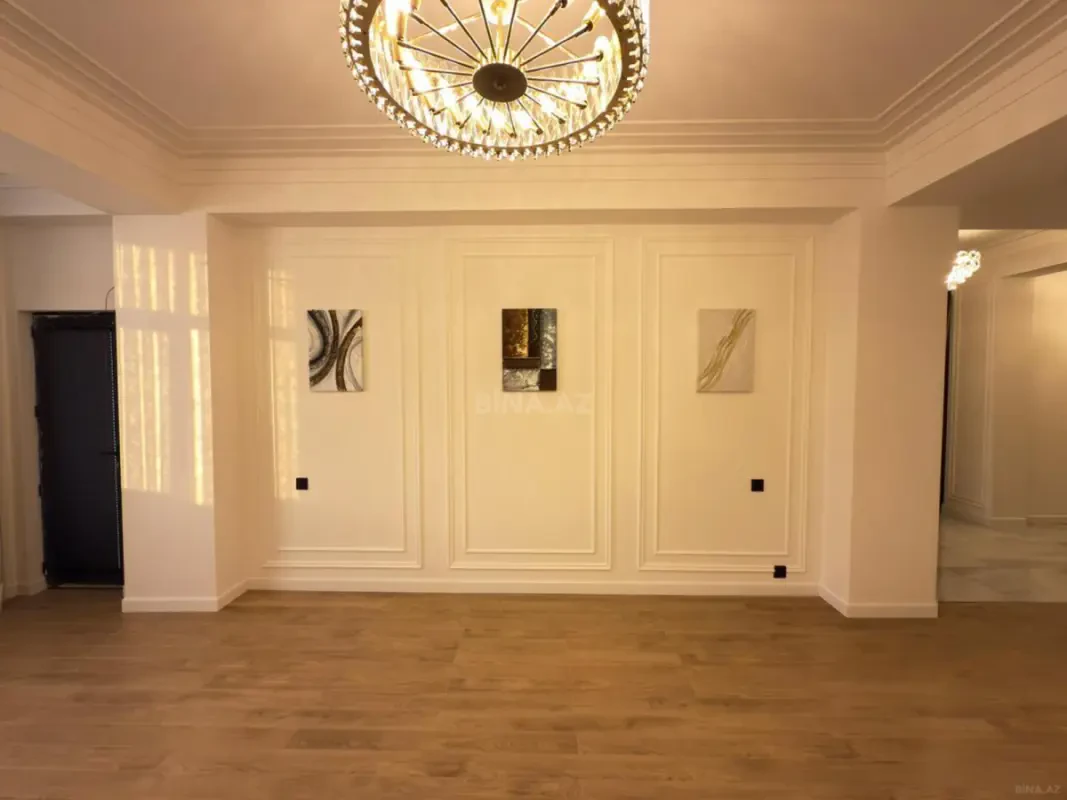 Kirayə verilir 3 otaqlı mənzil 102 m²