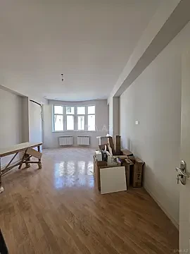 Satılır 2 otaqlı mənzil 90 m² — Bakı, Nizami 2 otaq 90.00 m²