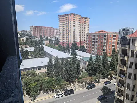 Satılır 2 otaqlı mənzil 85 m² — Bakı, Memar Əcəmi yanı 2 otaq 85.00 m²