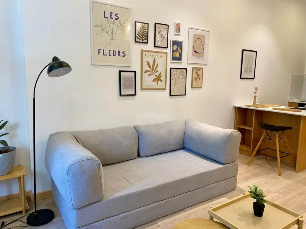 Kirayə verilir 3 otaqlı mənzil 102 m²
