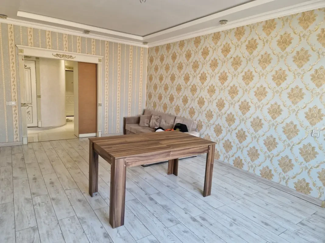 Kirayə verilir 3 otaqlı mənzil 100 m²