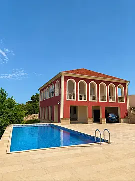 Kirayə verilir 4 otaqlı həyət evi 250 m² — Bakı, Novxanı 4 otaq 250.00 m²