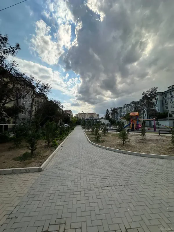 Satılır 2 otaqlı mənzil 45 m²