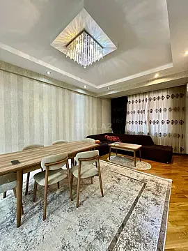 Kirayə verilir 3 otaqlı mənzil 120 m² — Bakı, İnşaatçılar 3 otaq 120.00 m²