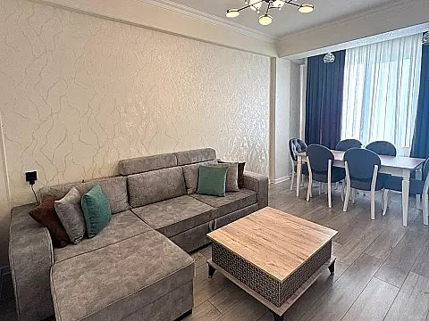 Satılır 2 otaqlı mənzil 73 m² — Bakı, Həzi Aslanov qəs. 2 otaq 73.00 m²