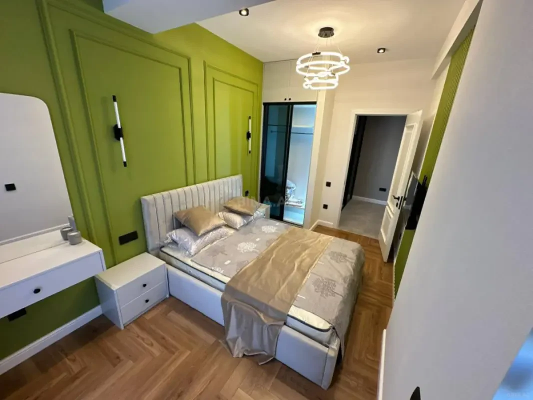 Kirayə verilir 2 otaqlı mənzil 69 m²