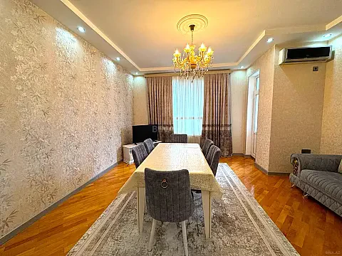 Satılır 3 otaqlı mənzil 100 m² — Bakı, İnşaatçılar 3 otaq 100.00 m²