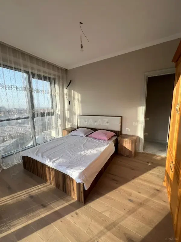 Kirayə verilir 3 otaqlı mənzil 80 m²
