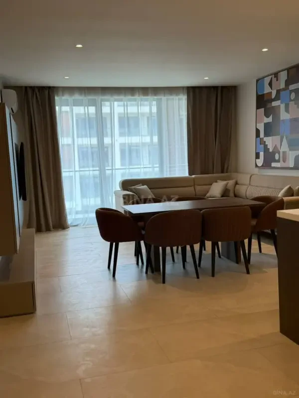 Kirayə verilir 2 otaqlı mənzil 97 m²