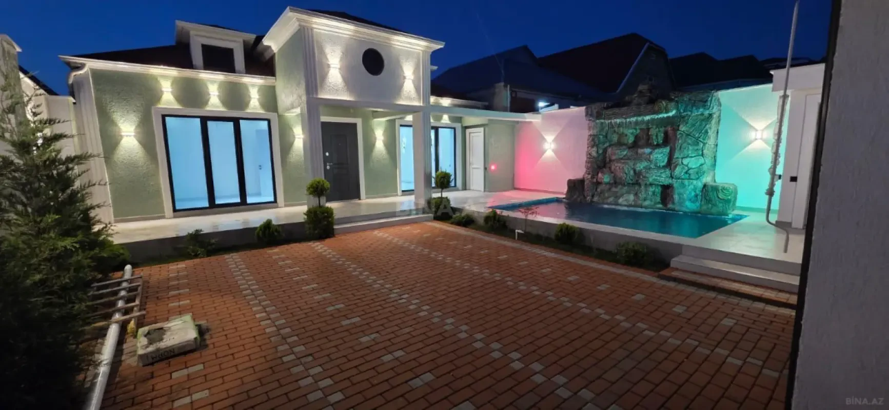 Satılır 4 otaqlı həyət evi 130 m²