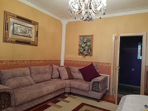 Satılır 3 otaqlı mənzil 80 m² — Bakı, Memar Əcəmi yanı 3 otaq 80.00 m²