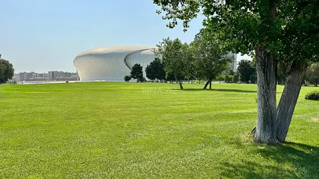 Satılır 4 otaqlı mənzil 237 m² — Bakı 4 otaq 237.00 m²