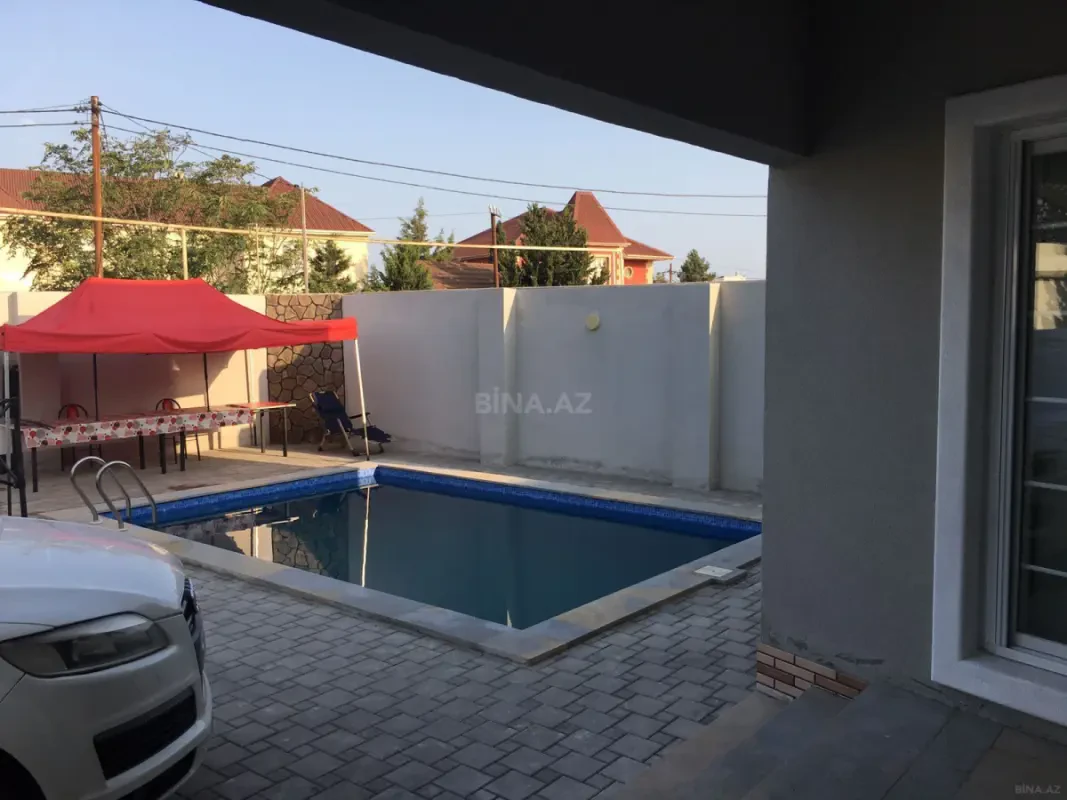 Kirayə verilir 4 otaqlı həyət evi 130 m²