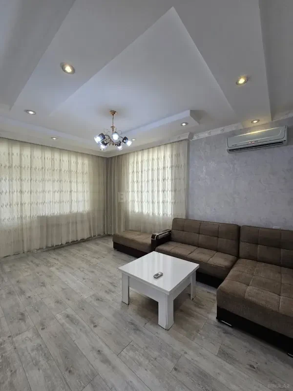 Satılır 2 otaqlı mənzil 59 m²