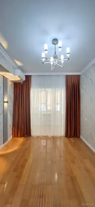 Satılır 2 otaqlı mənzil 42 m²