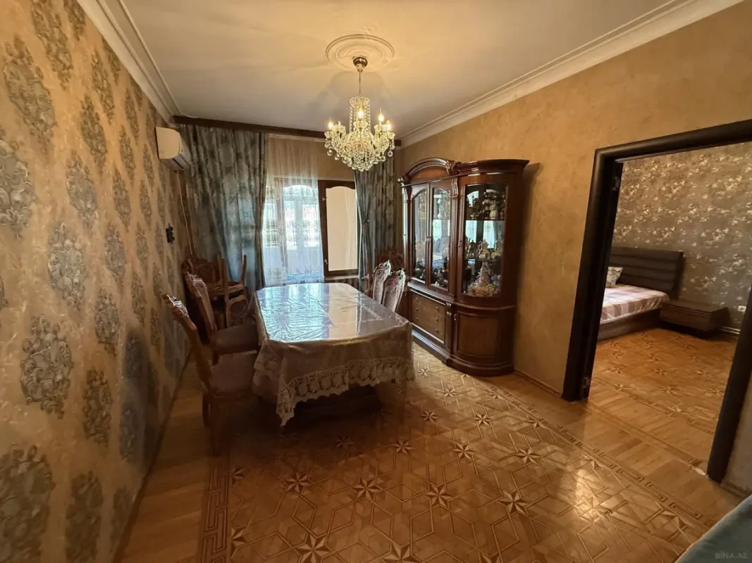 Satılır 5 otaqlı mənzil 105 m²