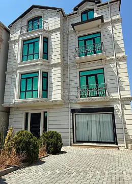 Satılır 8 otaqlı həyət evi 400 m² — Bakı, Badamdar 8 otaq 400.00 m²