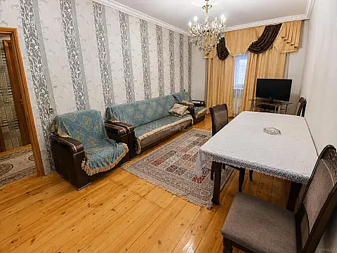 Satılır 3 otaqlı mənzil 100 m² — Bakı, Bakıxanov 3 otaq 100.00 m²