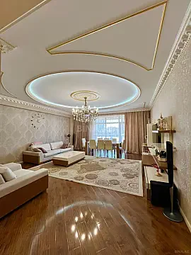Satılır 3 otaqlı mənzil 152 m² — Bakı 3 otaq 152.00 m²