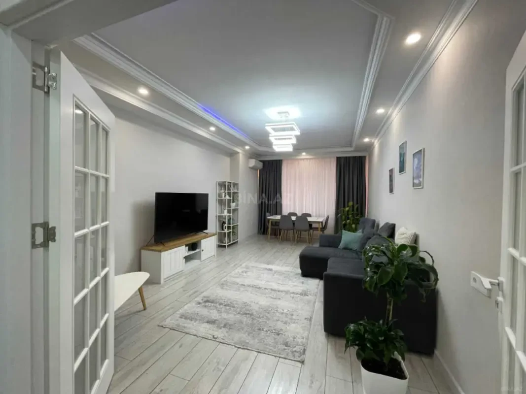 Satılır 3 otaqlı mənzil 100 m²
