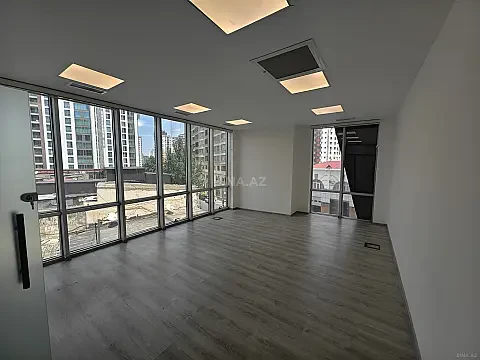 Kirayə verilir 2 otaqlı ofis 70 m² — Bakı 2 otaq 70.00 m²