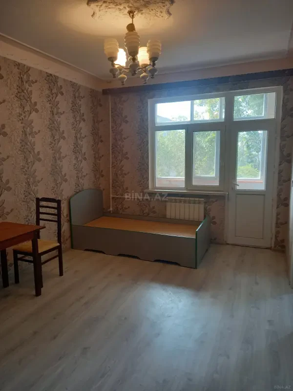 Satılır 1 otaqlı mənzil 37 m²