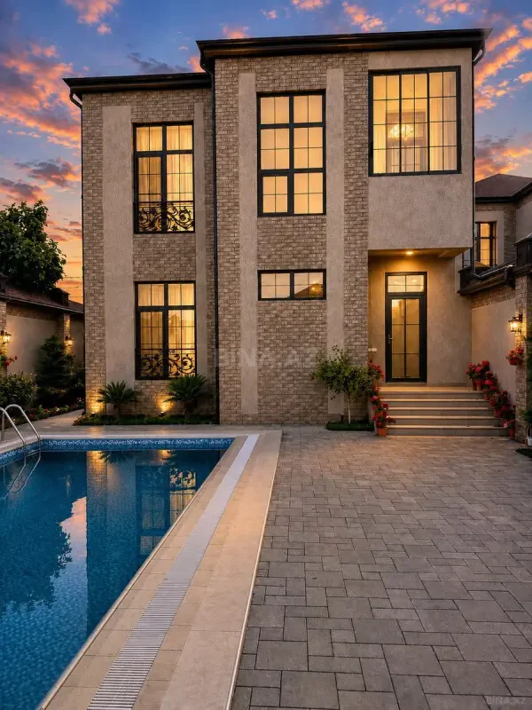 Satılır 6 otaqlı həyət evi 250 m²