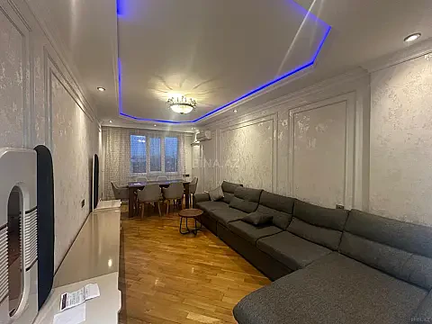 Kirayə verilir 2 otaqlı mənzil 67 m² — Bakı, Nərimanov 2 otaq 67.00 m²