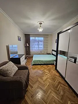 Kirayə verilir 2 otaqlı mənzil 50 m² — Bakı, Memar Əcəmi yanı 2 otaq 50.00 m²