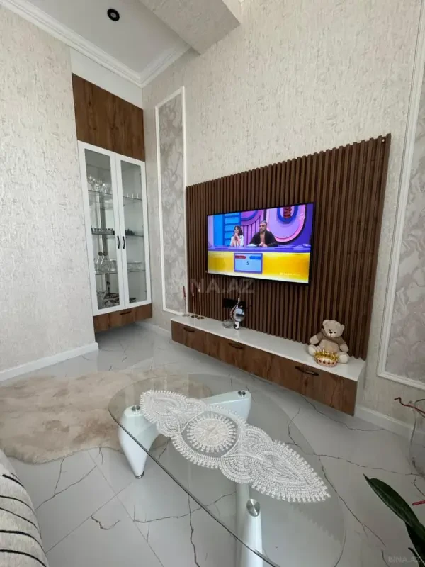 Satılır 2 otaqlı mənzil 65 m²