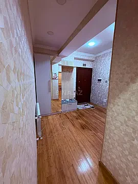 Kirayə verilir 2 otaqlı mənzil 65 m² — Bakı, Həzi Aslanov qəs. 2 otaq 65.00 m²