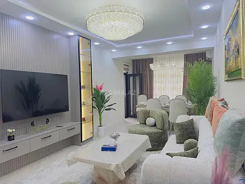 Satılır 3 otaqlı mənzil 152 m² — Bakı 3 otaq 152.00 m²