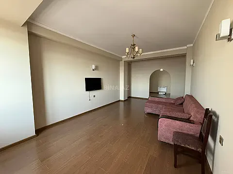 Kirayə verilir 3 otaqlı mənzil 150 m² — Bakı 3 otaq 150.00 m²