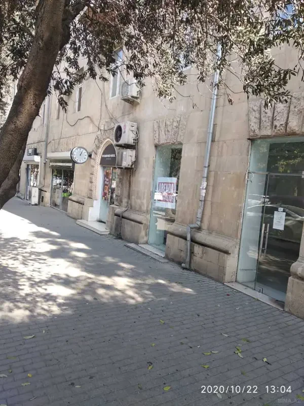 Kirayə verilir 3 otaqlı ofis 70 m²