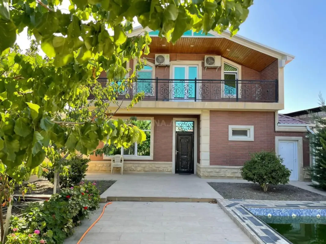 Kirayə verilir 5 otaqlı həyət evi 280 m²