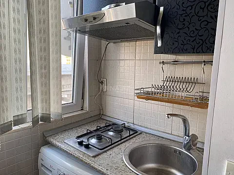 Kirayə verilir 2 otaqlı mənzil 50 m² — Bakı, Nizami 2 otaq 50.00 m²