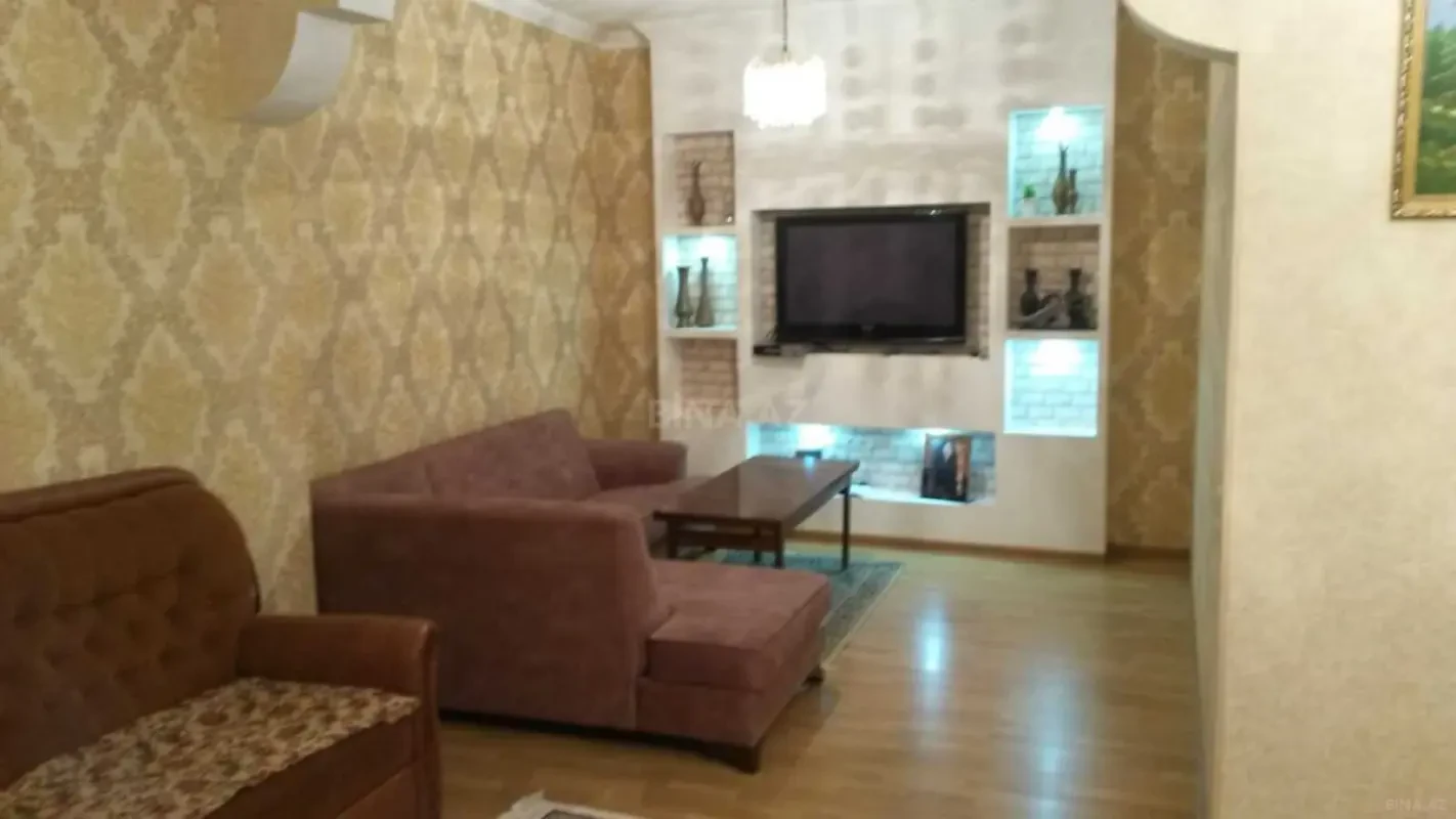 Kirayə verilir 4 otaqlı həyət evi 170 m²