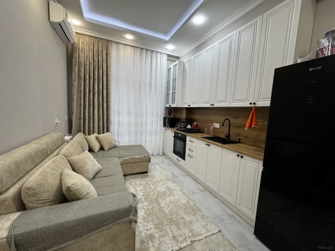 Satılır 2 otaqlı mənzil 61 m²