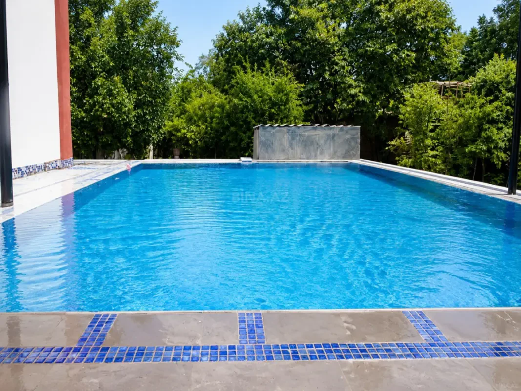 Kirayə verilir 5 otaqlı həyət evi 220 m²