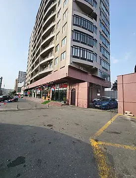 Kirayə verilir 3 otaqlı mənzil 157 m² — Bakı 3 otaq 157.00 m²