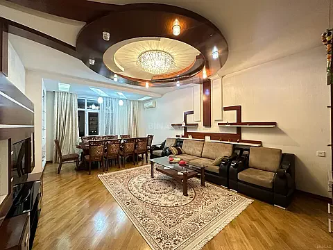 Satılır 3 otaqlı mənzil 147 m² — Bakı, Əhmədli 3 otaq 147.00 m²