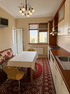 Satılır 2 otaqlı mənzil 86 m² — Bakı, İnşaatçılar 2 otaq 86.00 m²
